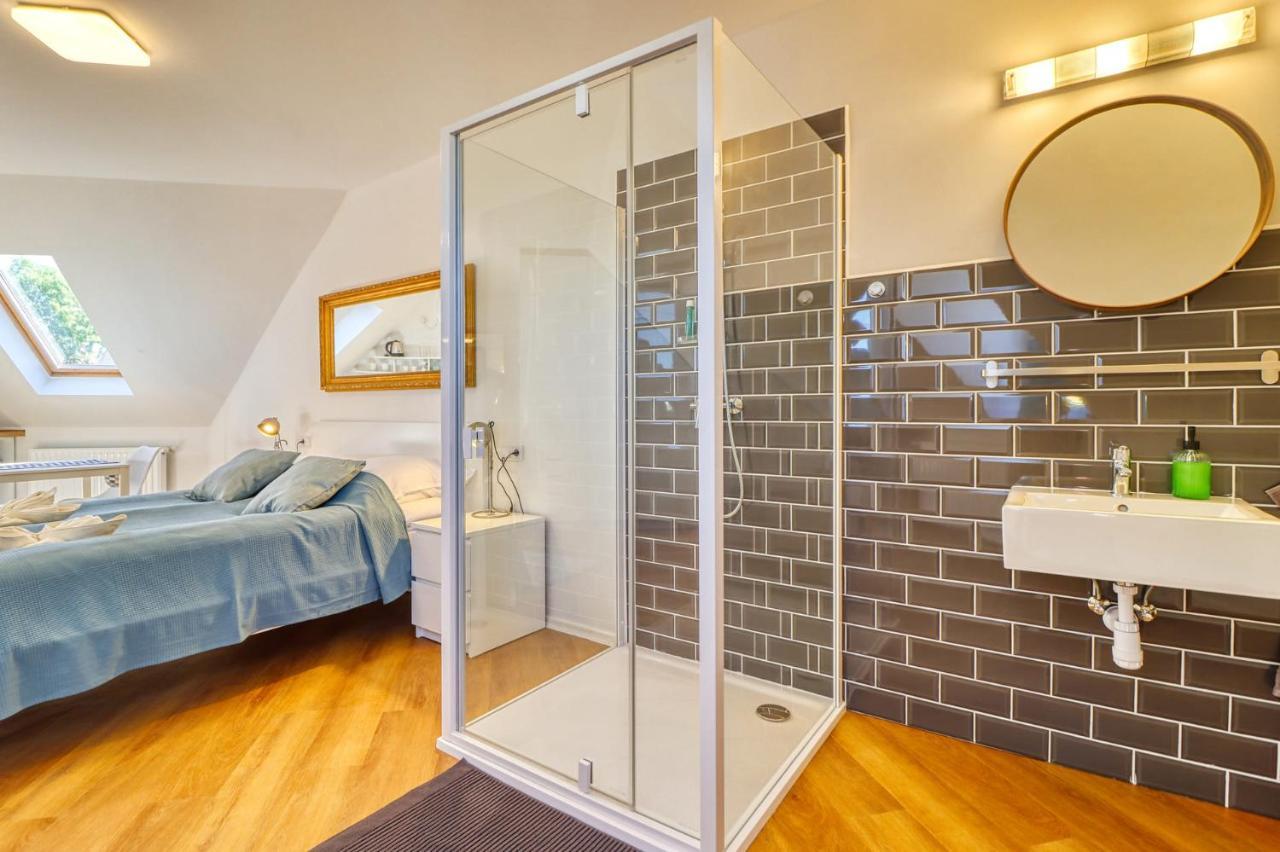 Barka Apartman Eger Bagian luar foto