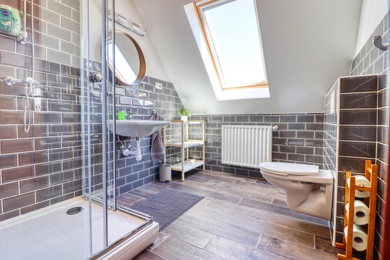 Barka Apartman Eger Bagian luar foto